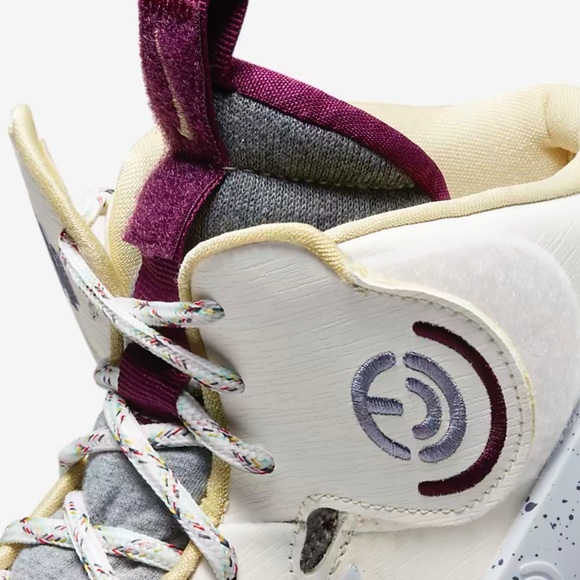 Nike WMNS 2023 Air Deldon 'Deldon Designs'
Air Deldon 1 sneakers athletic shoes - Picture 15 of 16